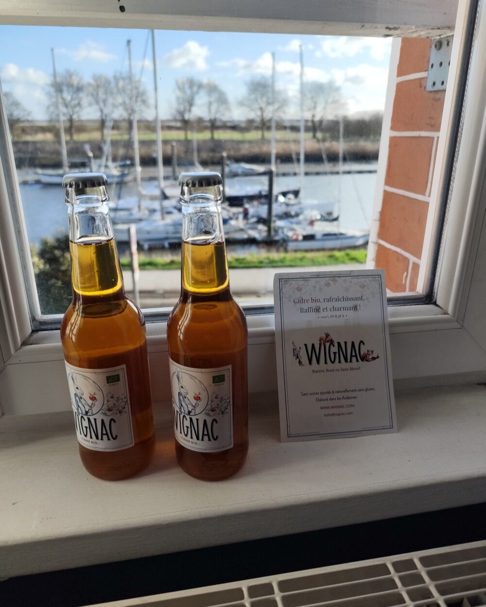 📢 𝗣𝗹𝗮𝗰𝗲𝗺𝗲𝗻𝘁 𝗱𝗲 𝗰𝗶𝗱𝗿𝗲𝘀 𝗪𝗶𝗴𝗻𝗮𝗰 𝘅 𝗦𝗵𝗼𝘄𝗽𝗹𝗮𝗰𝗲
🤝 @wignac.cider a fait appel à @goshowplace pour faire goûter ses cidres dans des locations de courte durée.
🍎 Il s’agit de cidres sains, bio et responsables à partir de pommes non traitées.
🎁 Showplace a ainsi pu offrir à ses loueurs et conciergeries des bouteilles de cidre de 33cl.
⭐ Durant des mois, les voyageurs pourront déguster ces produits naturellement dans leur quotidien.