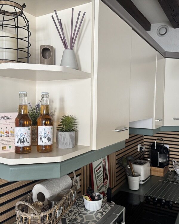 📢 𝗣𝗹𝗮𝗰𝗲𝗺𝗲𝗻𝘁 𝗱𝗲 𝗰𝗶𝗱𝗿𝗲𝘀 𝗪𝗶𝗴𝗻𝗮𝗰 𝘅 𝗦𝗵𝗼𝘄𝗽𝗹𝗮𝗰𝗲
🤝 @wignac.cider a fait appel à @goshowplace pour faire goûter ses cidres dans des locations de courte durée.
🍎 Il s’agit de cidres sains, bio et responsables à partir de pommes non traitées.
🎁 Showplace a ainsi pu offrir à ses loueurs et conciergeries des bouteilles de cidre de 33cl.
⭐ Durant des mois, les voyageurs pourront déguster ces produits naturellement dans leur quotidien.